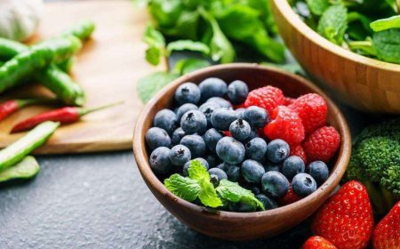 Detox Isn’t Just About Smoothies: Why Your Gut-Liver Axis Is the Real MVP