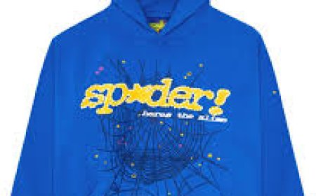 SP5DER Aesthetic Rhinestones, Webs & Bold Logos Style