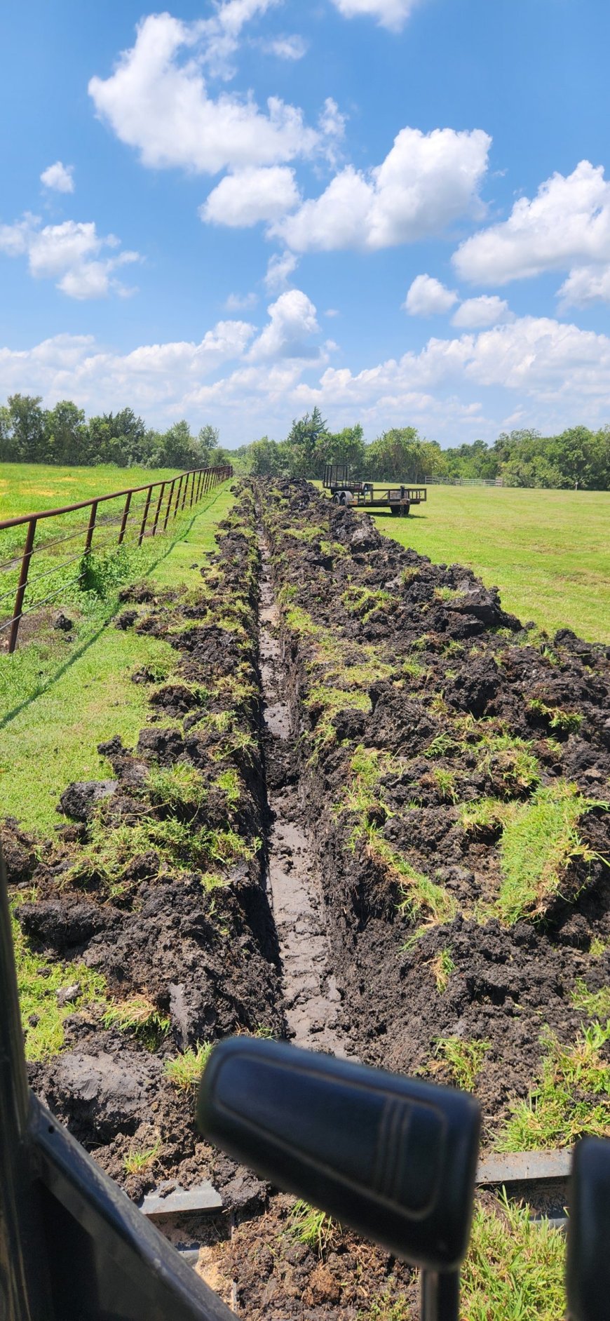 Get the Job Done Right with Professional Grading, Pond Clean-Up, and Dirt Work Services